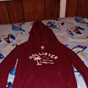 Hollister Maroon Hoodie with Logo, Women's Size S, All Clean.